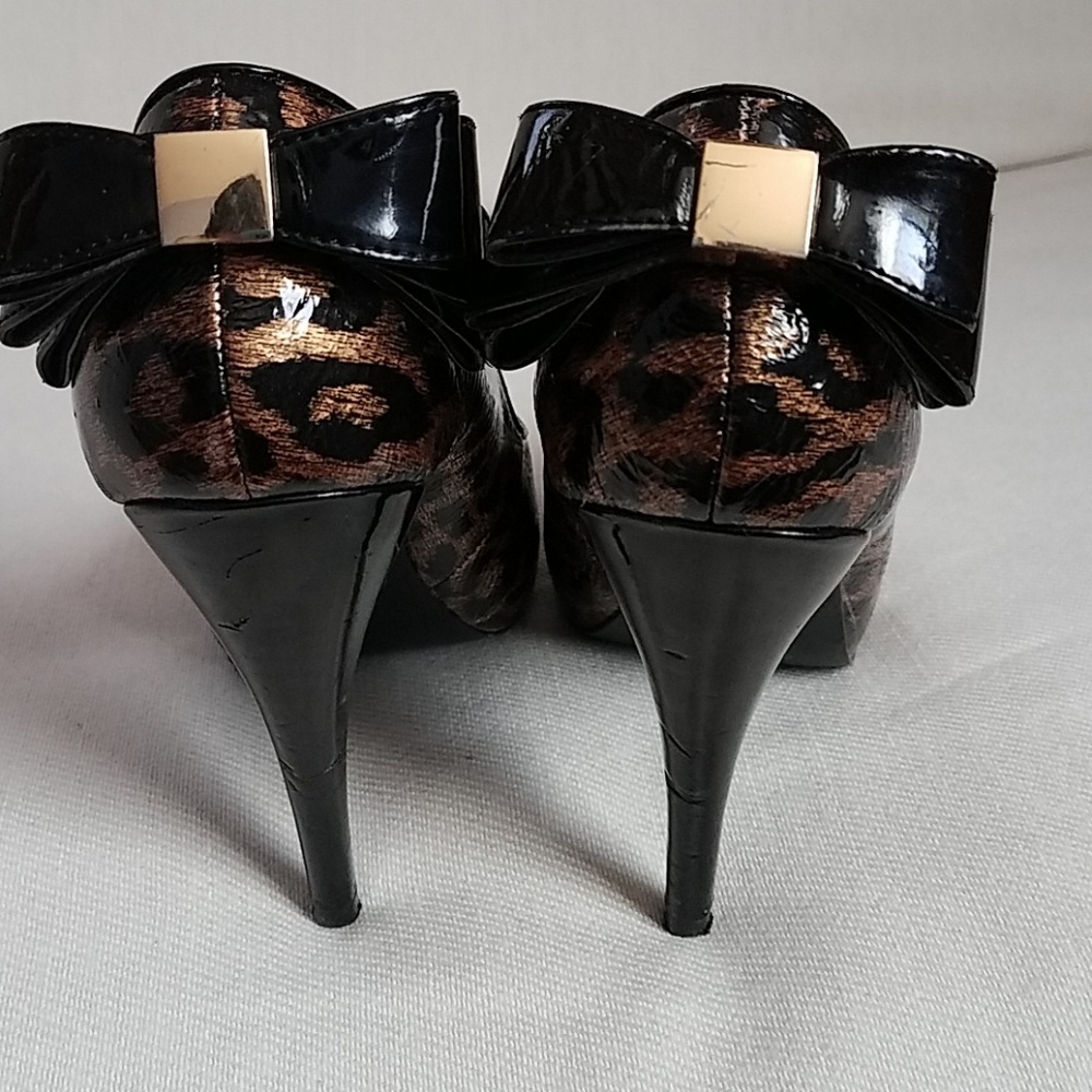 HP!💕Steve madden leopard print Heels w/Bow - Picture 3 of 8
